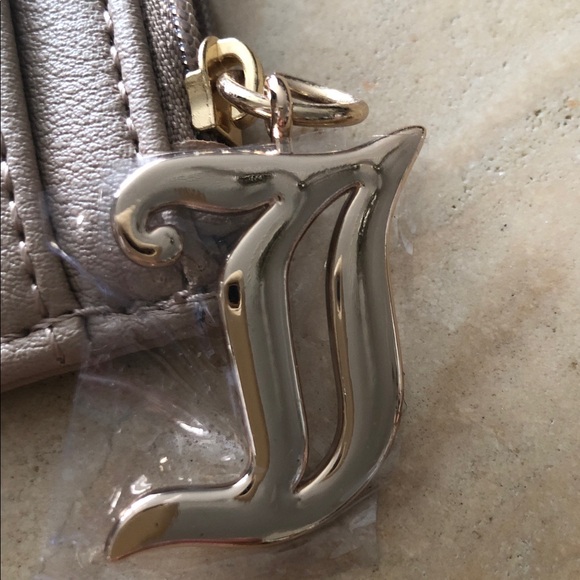 JUICY COUTURE CREDIT CARD/MONEY HOLDER •NWOT - Picture 4 of 11